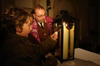 &Uuml;bergabe an LFKUR Pater Stephan Holpfer