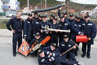 Die Feuerwehrjugend beim Wissenstest...