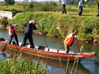 Zuerst mir Unterst&uuml;tzung der Ausbildner,