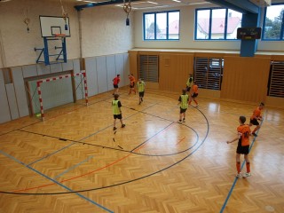 Spannende Spiele und