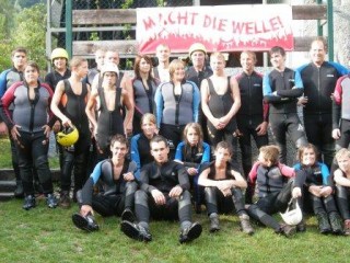 Die Gruppe nach der Canyoning-Tour