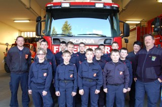 Gruppenfoto mit Kdtstv.Kurt Grien