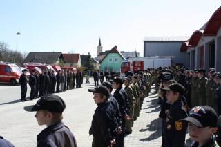 Angetreten in Reih&acute; und Glied