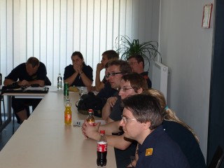 ....dann wieder aufmerksam