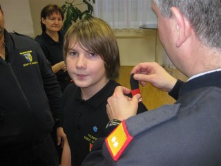 Die &Uuml;berreichung der neuen Dienstgrade 