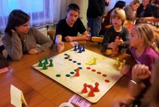 Die Kinder beim spielen