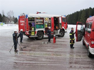 JFM Nimpf Marcel, JFM Fuchs Dominik, JFM Fuchs Daniel, FM Fichtinger Maximilian bei der technischen &Uuml;bung